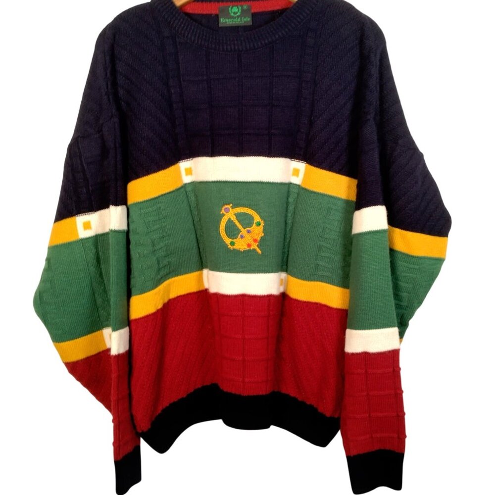 Vintage 1990s Emerald Isle Sweater Men Medium Colorblock Celtic Brooch Ireland